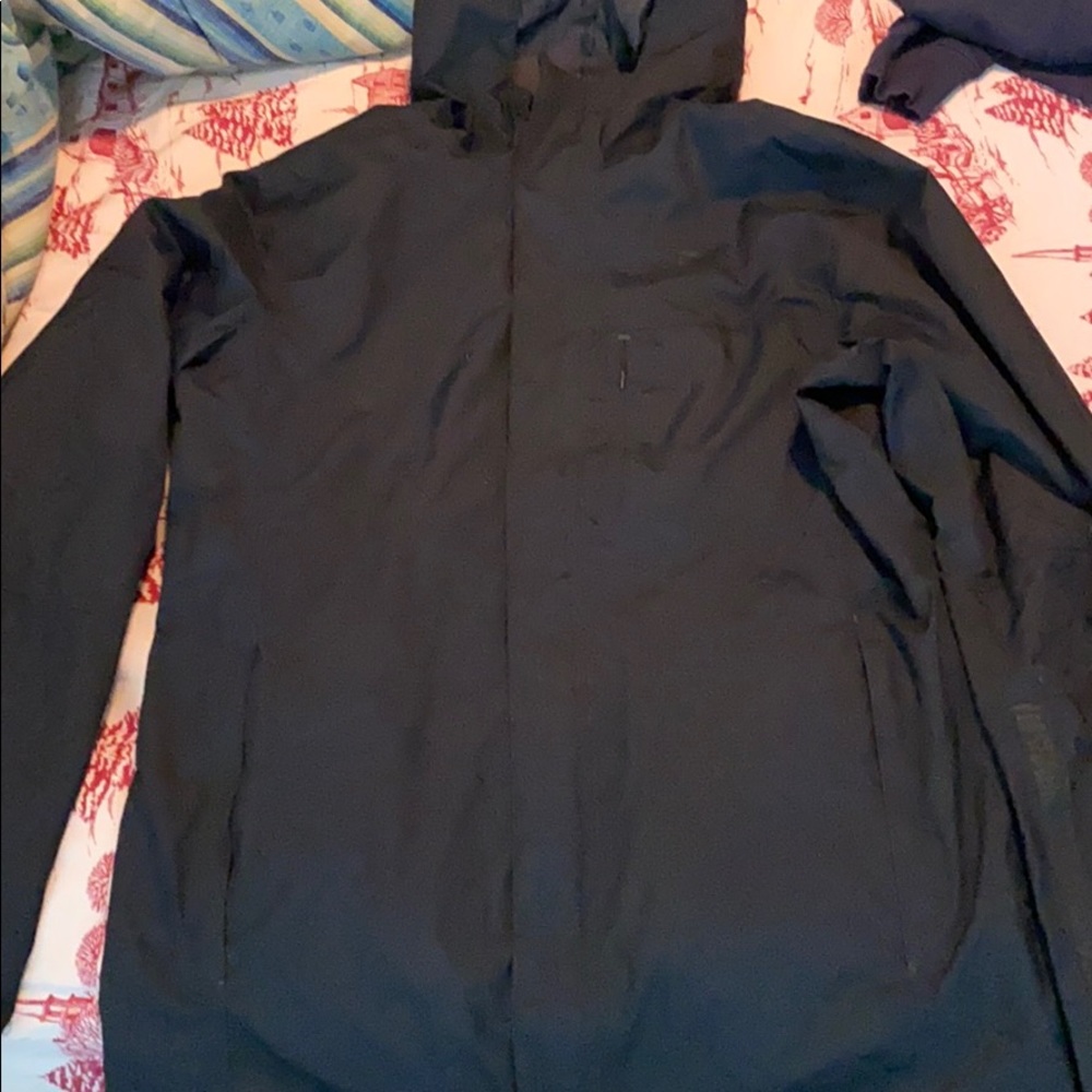 Men’s Gymshark Rain Coat Black